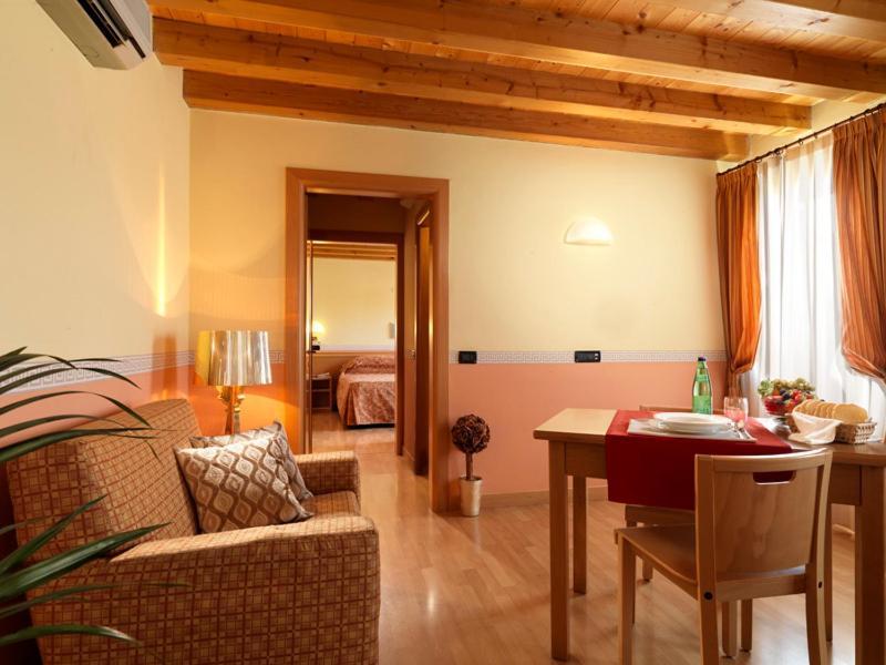 Hotel & Residence Roma Camposampiero Ngoại thất bức ảnh